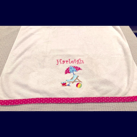“Harleigh” monogrammed towel - Picture 2 of 3